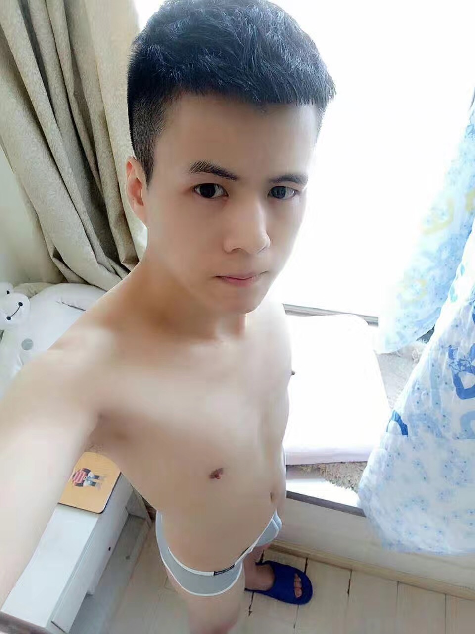 3471-23-172-56（性感绝色少年）